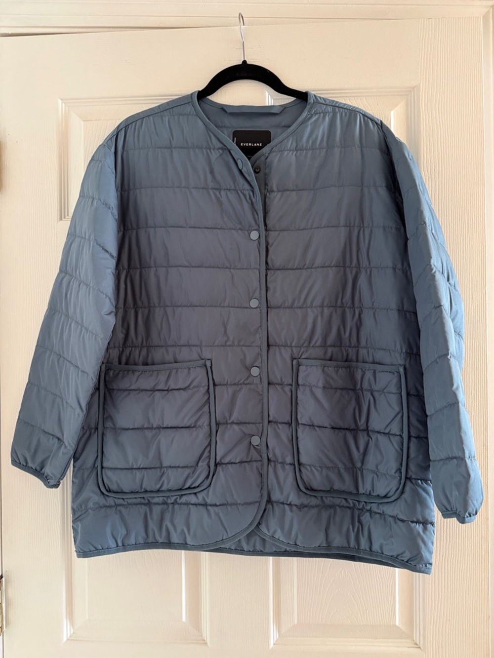 Everlane Quilted Snap-Front Jacket in Slate Blue M